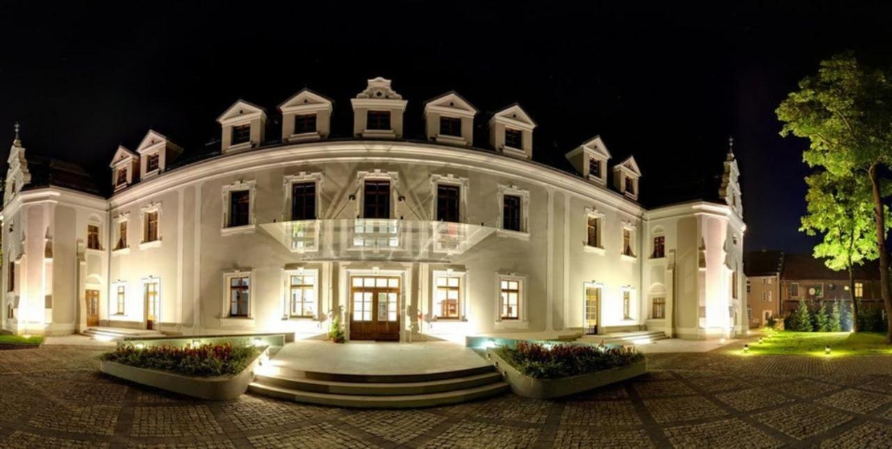 Hotel Zamek Lubliniec Luaran gambar