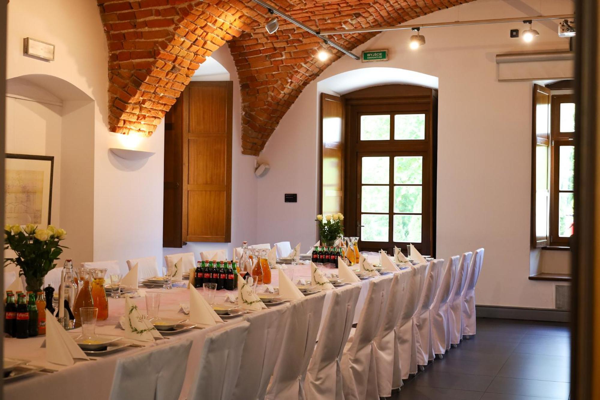 Hotel Zamek Lubliniec Luaran gambar